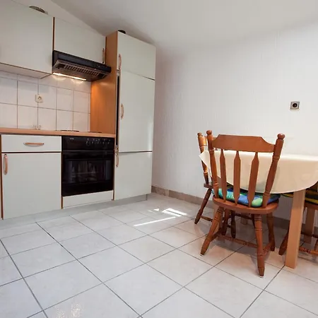 Lägenhet House Bilic Baška Voda