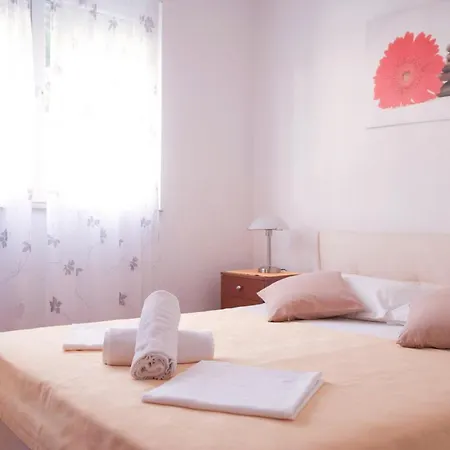 比利奇公寓 公寓 巴什卡沃达