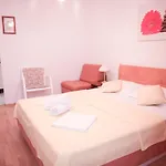 House Bilic Apartamento Baška Voda