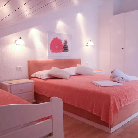 Apartment House Bilic *
