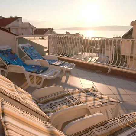 Apartment House Bilic Baska Voda