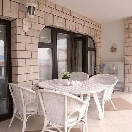 Appartement House Bilic *